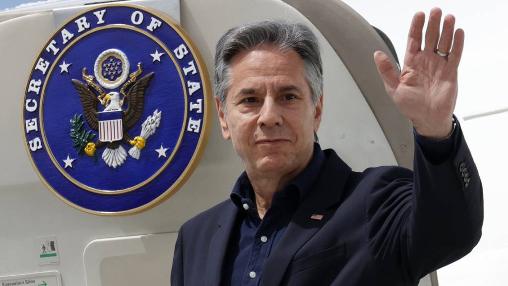 dpatopbilder - US-Außenminister Antony Blinken soll in Riad an einem Treffen zur «Lage in Gaza und der Palästinenserfrage» teilnehmen. Foto: Ciro De Luca/Reuters Pool/AP/dpa