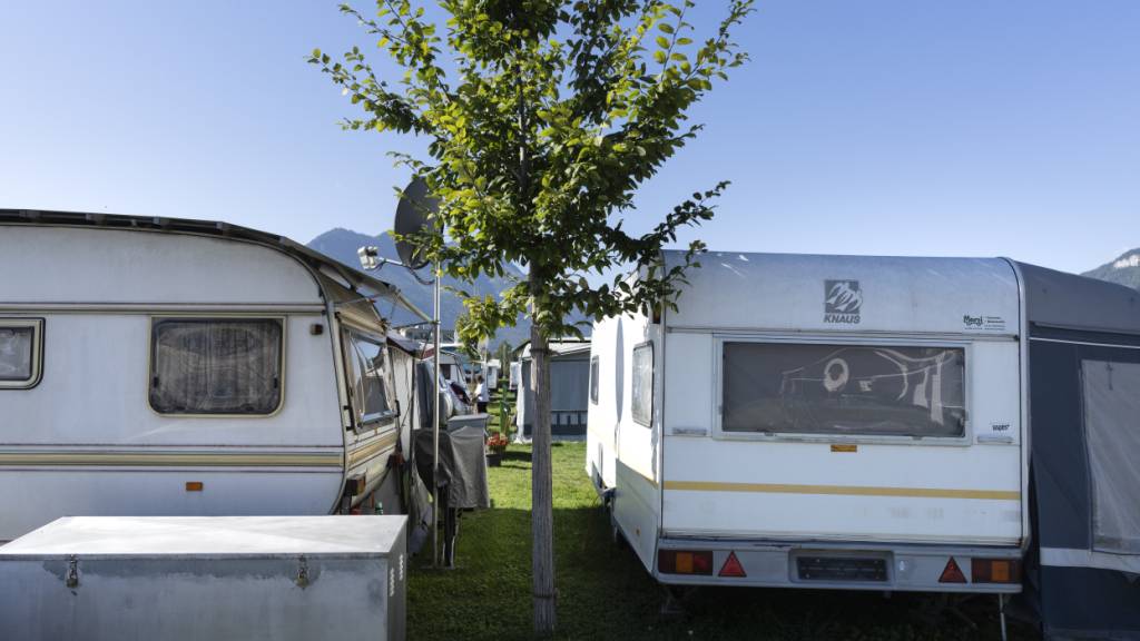 Ob Zelt oder Campingwagen - Ferien auf dem Campingplatz haben in den letzten Jahren an Beliebtheit dazugewonnen. (Archivbild)