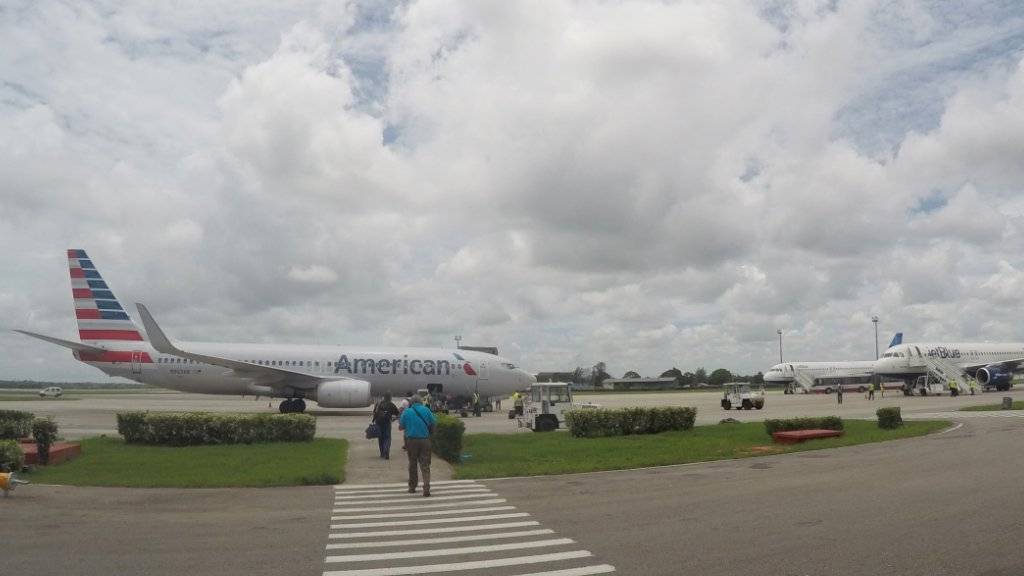 Nach der Wiederaufnahme diplomatischer Beziehungen zwischen den USA und Kuba wird das Passagieraufkommen am Flughafen in der kubanischen Hauptstadt Havanna vermutlich deutlich steigen. (Archivbild)
