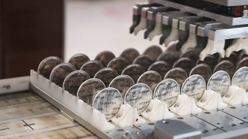 Nespresso investiert in die Produktion seiner Kaffeekapseln in Romont (Archivbild).