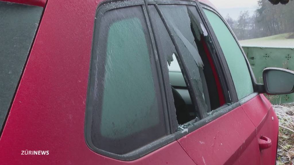 Zerschlagene Autoscheiben in Effretikon