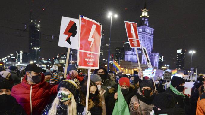 Sechs Festnahmen bei Protesten in Polen gegen neues Abtreibungsrecht