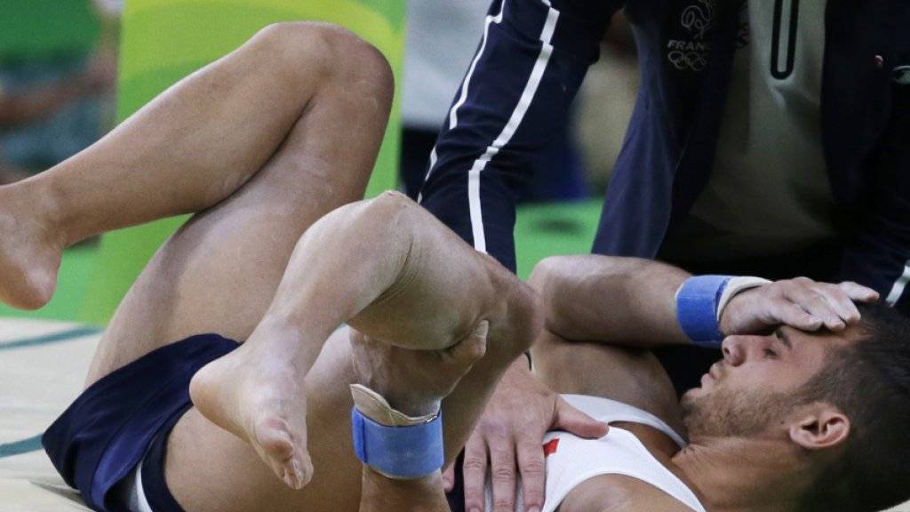 Der Franzose Samir Aït Saïd verzeichnete am Sprung einen hässlichen Sturz und zog sich einen Beinbruch zu