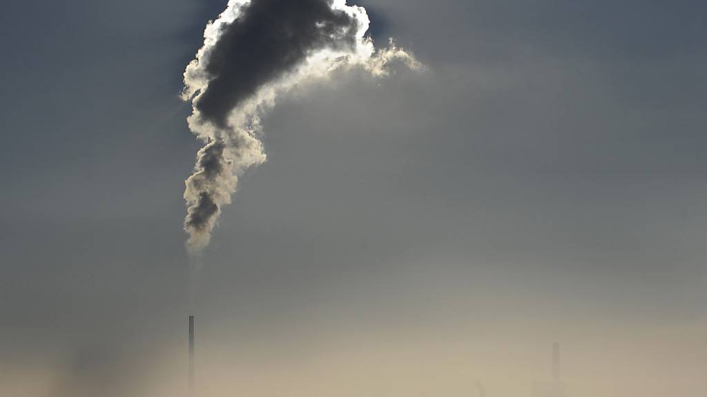 Die Schweiz soll nach dem Willen des Bundesrates dem Klimaklub der G7 beitreten. Der Klub hat zum Ziel, den CO2-Ausstoss in der Industrie zu reduzieren. (Symbolbild)