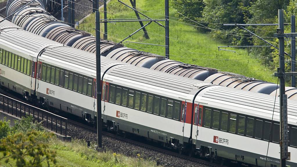 Der Viertelstundentakt im SBB-Fahrplan ab 2025 soll auch Bahnhöfe im Oberbaselbiet berücksichtigen. (Symbolbild)