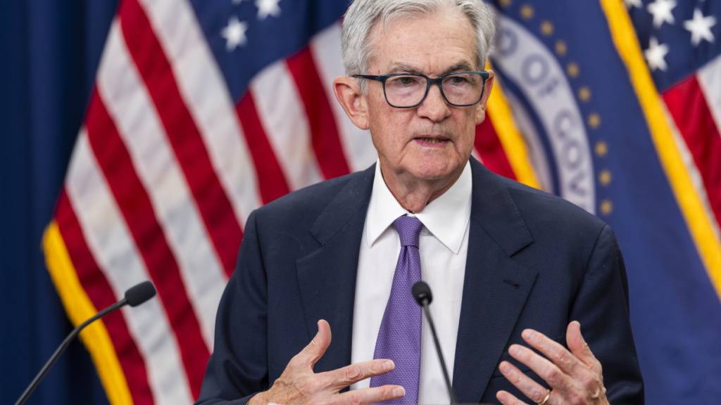 Die US-Notenbank Fed mit Präsident Jerome Powell senkt den Leitzins um 25 Basispunkte. Damit hatten Ökonomen gerechnet.(Archivbild)