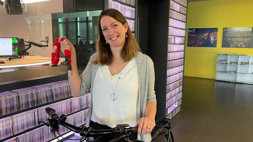 Kristina knackt das Schloss und gewinnt das E-Bike