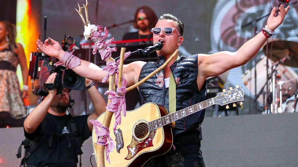 Andreas Gabalier rockte den Kybunpark.