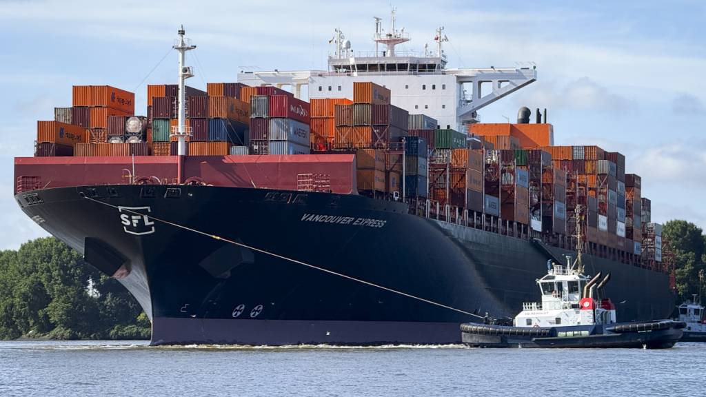 Weiterer Zoll-Dämpfer für Deutschland im Geschäft mit dem wichtigsten Handelspartner USA: Der Exportüberschuss im Aussenhandel sank von Januar bis einschliesslich Juli auf den niedrigsten Stand für die ersten sieben Monate eines Jahres seit 2021. (Archivbild)