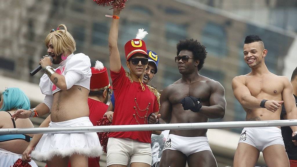 Tänzer feiern an der «Gay Pride» in São Paulo.