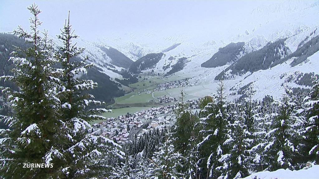 30 cm Neuschnee erzwingen vorzeitigen Alpabzug