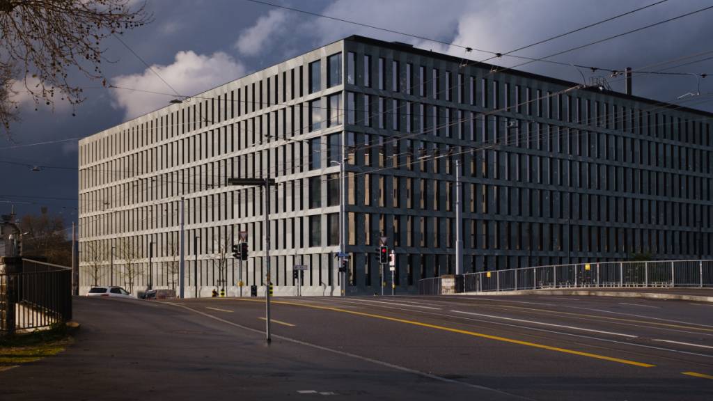 Die Zürcher Staatsanwaltschaften sollen entlastet werden. Ende 2024 lag die Zahl der pendenten Verfahren bei 12'000. (Symbolbild)