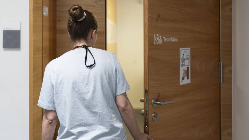 Über 45 Prozent der Geflüchteten aus der Ukraine mit Schutzstatus S gingen im Juli im Kanton Uri einer Arbeit nach. (Themenbild)