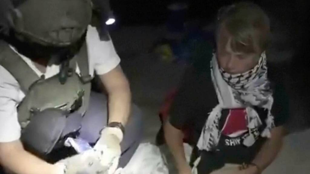 An Bord der Global Sumud Flottille für Gaza befindet sich auch die Aktivistin Greta Thunberg (rechts). Auch rund 20 Schweizer Staatsangehörige befinden sich auf den Booten.