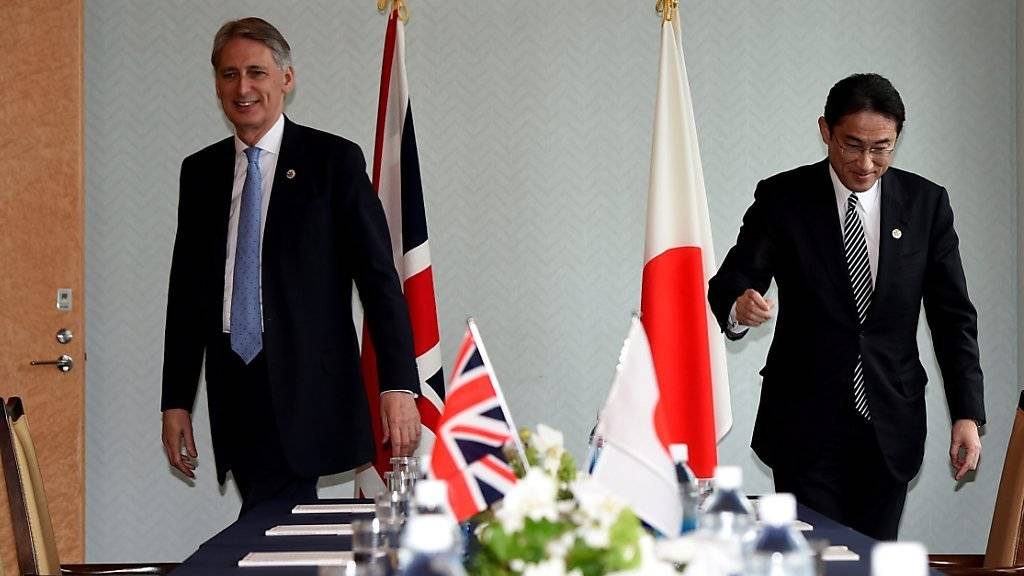 Japan strebt eine nuklearwaffenfreie Welt an: Bilaterales Treffen des britischen Aussenministers Philip Hammond (l.) mit seinem japanischen Amtskollegen Fumio Kishida in Hiroshima.
