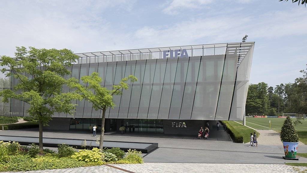 Der FIFA-Hauptsitz auf dem Zürichberg. Im Rahmen des Rechtshilfeersuchens aus den USA hat die Schweiz Vermögenswerte in der Grössenordnung eines hohen zweistelligen Millionenbetrags gesperrt.
