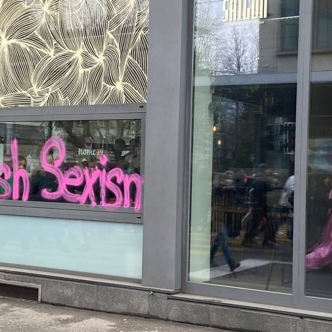So gross ist der Sachschaden nach der Frauendemo in Zürich vom Samstag