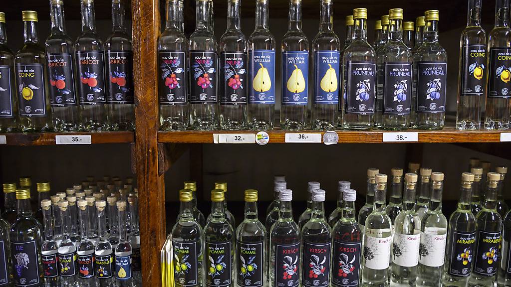 Schnaps oder Bier? Diese Wahl ist einer Studie zufolge kulturell bedingt.