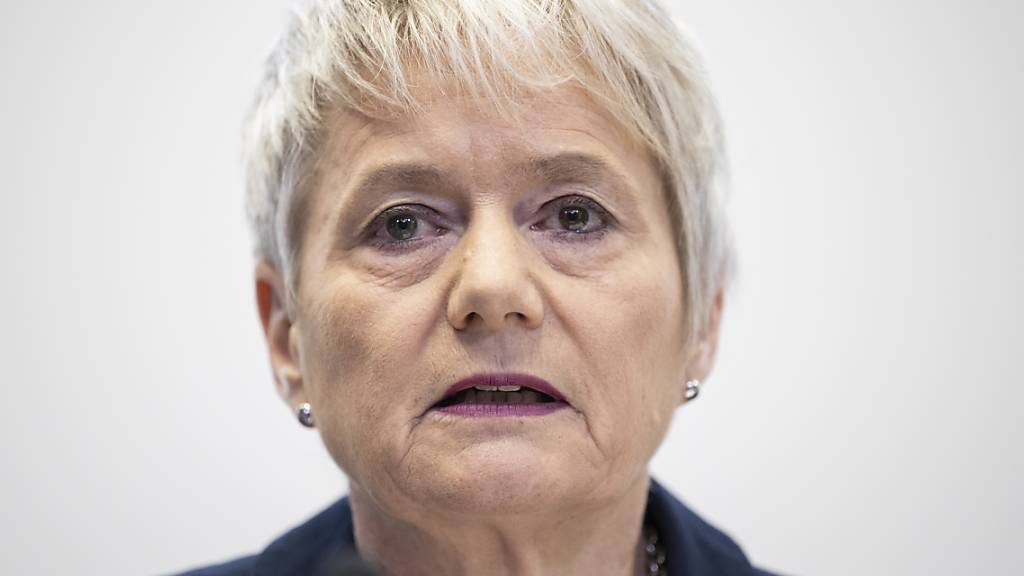 Die Zürcher Justizdirektorin Jacqueline Fehr hat im Fall Brian Keller Selbstkritik geübt: «Rückblickend habe ich wohl zu lange zugeschaut und mich zu lange beschwichtigen lassen.» (Archivbild)
