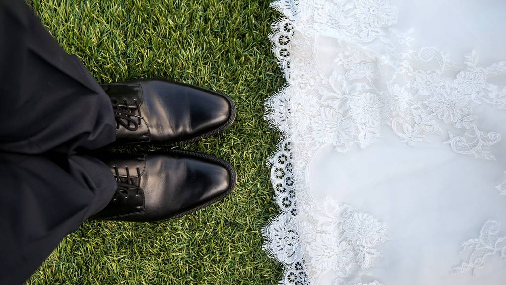 Luzerner Brautpaar erzählt von Hochzeitsplänen