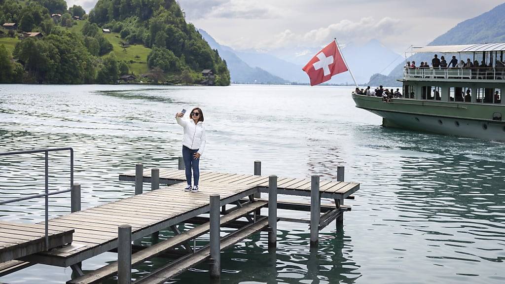 Angesichts der Klagen über «Übertourismus» will die Branchenorgansiation Schweiz Tourismus (ST) mit einer Kampagne zur Stärkung der Nebensaison Gegensteuer geben. (Symbolbild)