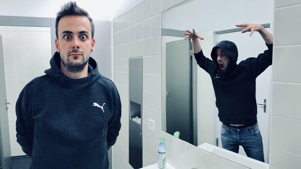 So macht ihr ein «Mirror-Panorama Selfie»