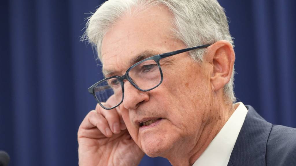 US-Notenbankchef Jerome Powell gibt dem Drängen von US-Präsident Donald Trump nach Zinssenkungen weiterhin nicht nach. (Archivbild)