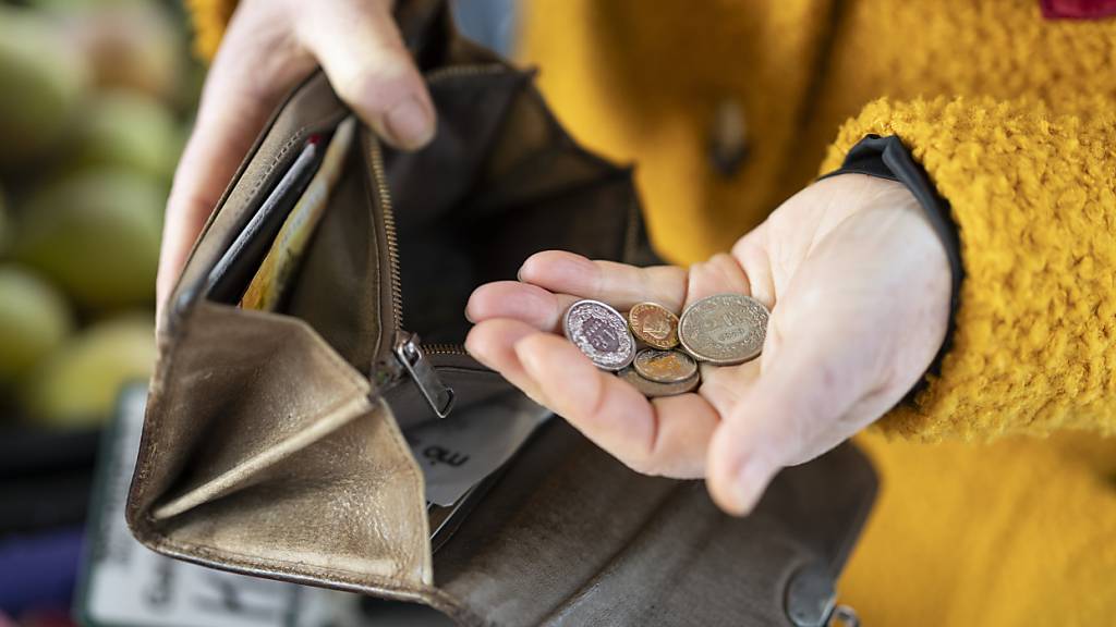 Der Nationalrat will in den nächsten fünf Jahren insgesamt 1,25 Milliarden Franken weniger in die Arbeitslosenversicherung stecken. Das soll ohne spürbare Konsequenzen gehen. (Themenbild)