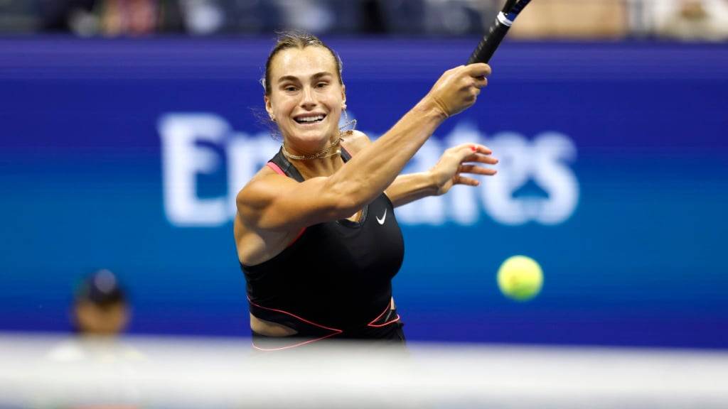 Im Januar fordert Aryna Sabalenka Nick Kyrgios heraus