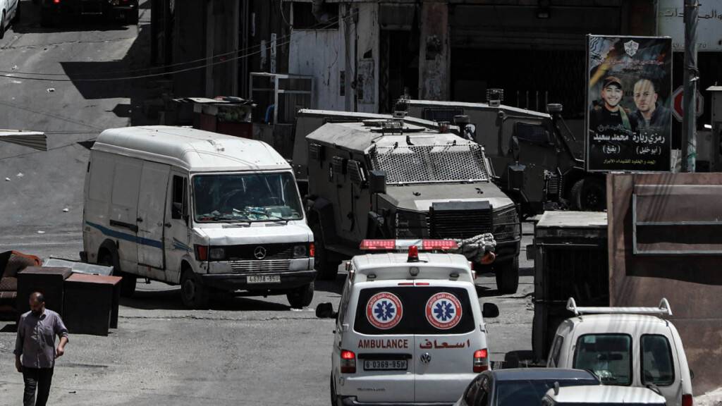 Berichte: Israelische Kräfte töten Palästinenser in Nablus