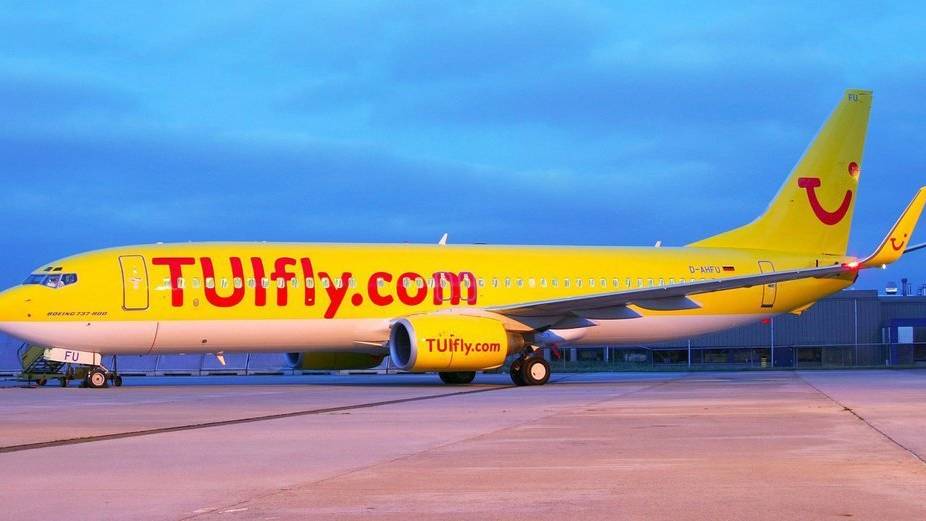 Eine Boeing 737-800 der Airline TUIFly. Diese bleibt am Freitag am Boden.
