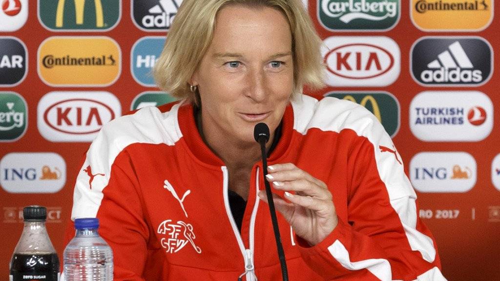 Will mit dem Schweizer Frauen-Nationalteam an die WM in Frankreich: Martina Voss-Tecklenburg.
