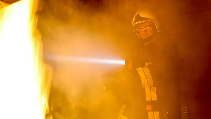 Forscher tüfteln an Spezialbrille für Feuerwehrleute