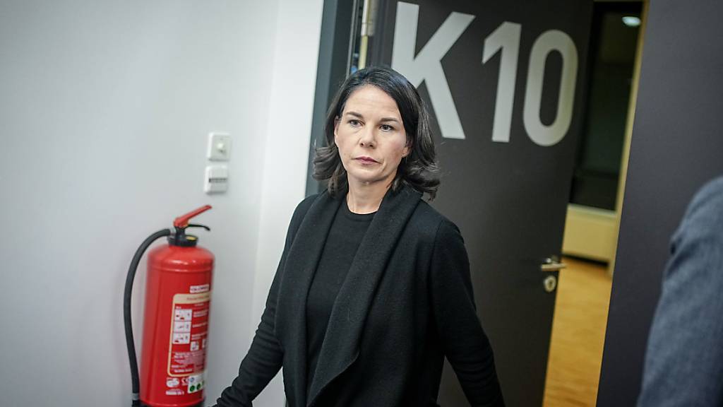 Unter den am Freitag im Gazastreifen freigelassenen Geiseln sind auch vier Deutsche. Das bestätigte Außenministerin Annalena Baerbock (Grüne). Foto: Kay Nietfeld/dpa