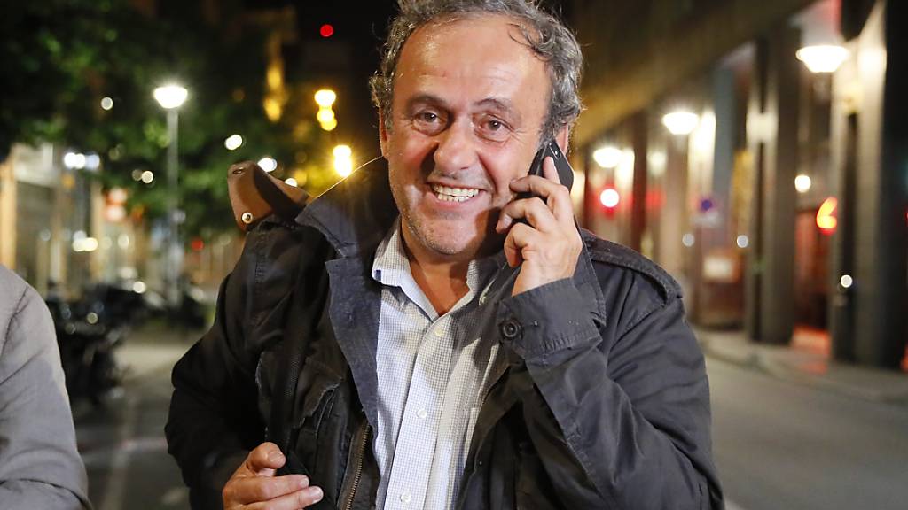 Lässt nicht locker: Der umtriebige Michel Platini will wieder auf die Fussballbühne zurückkehren.