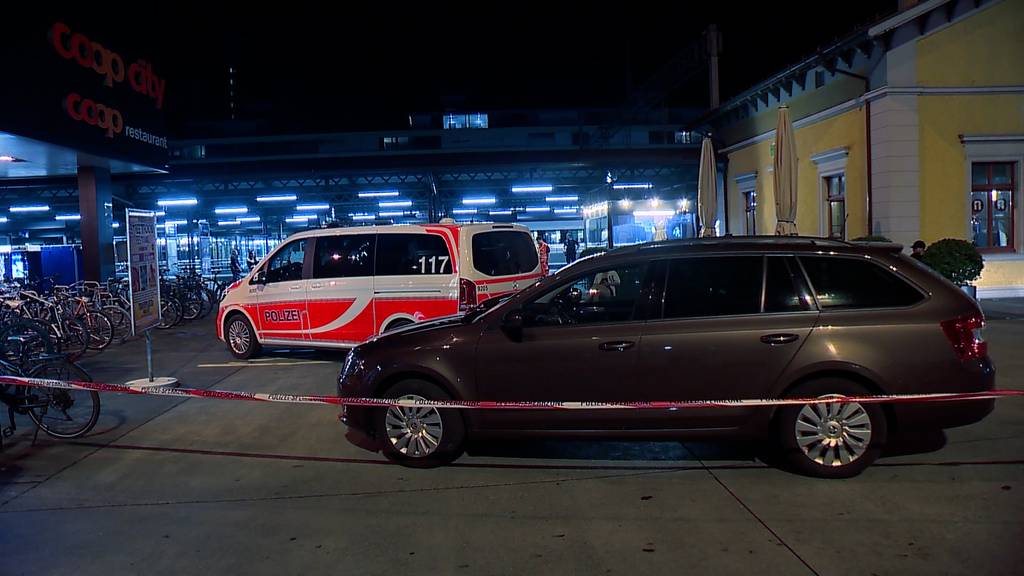 Streit eskaliert: Zwei Verletzte nach Messerattacke am Bahnhof Baden