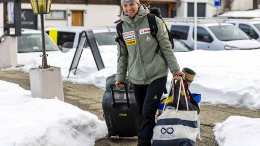 Nadine Fähndrich grüsst vom Podest