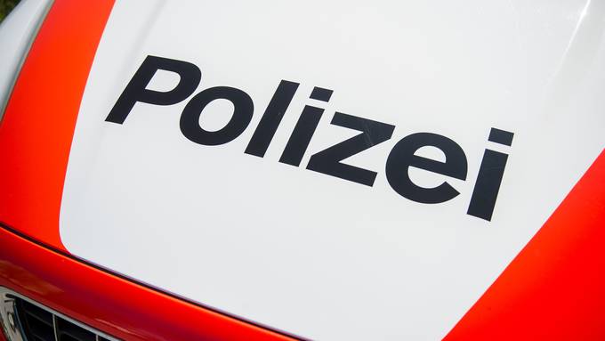 Schwyzer Polizei sucht Zeugen nach versuchtem Raub