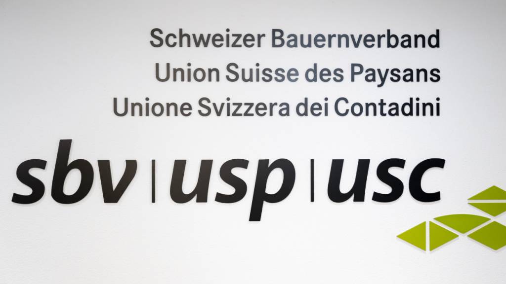 Der Schweizer Bauernverband wendet sich wegen der Trockenheit mit Forderungen an Detailhandel und Politik. (Themenbild)