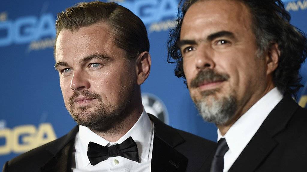 Alejandro Gonzalez Iñarritu und sein Hauptdarsteller Leonardo DiCaprio am Samstag bei den Directors Guild of America Awards. Letztes Jahr gewann der Regisseur diesen Preis für «Birdman», dieses Jahr für «The Revenant».