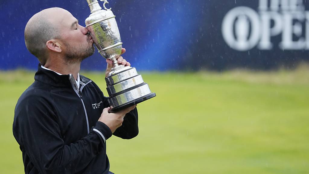 Brian Harman mit dem legendären Weinkrug des British-Open-Siegers