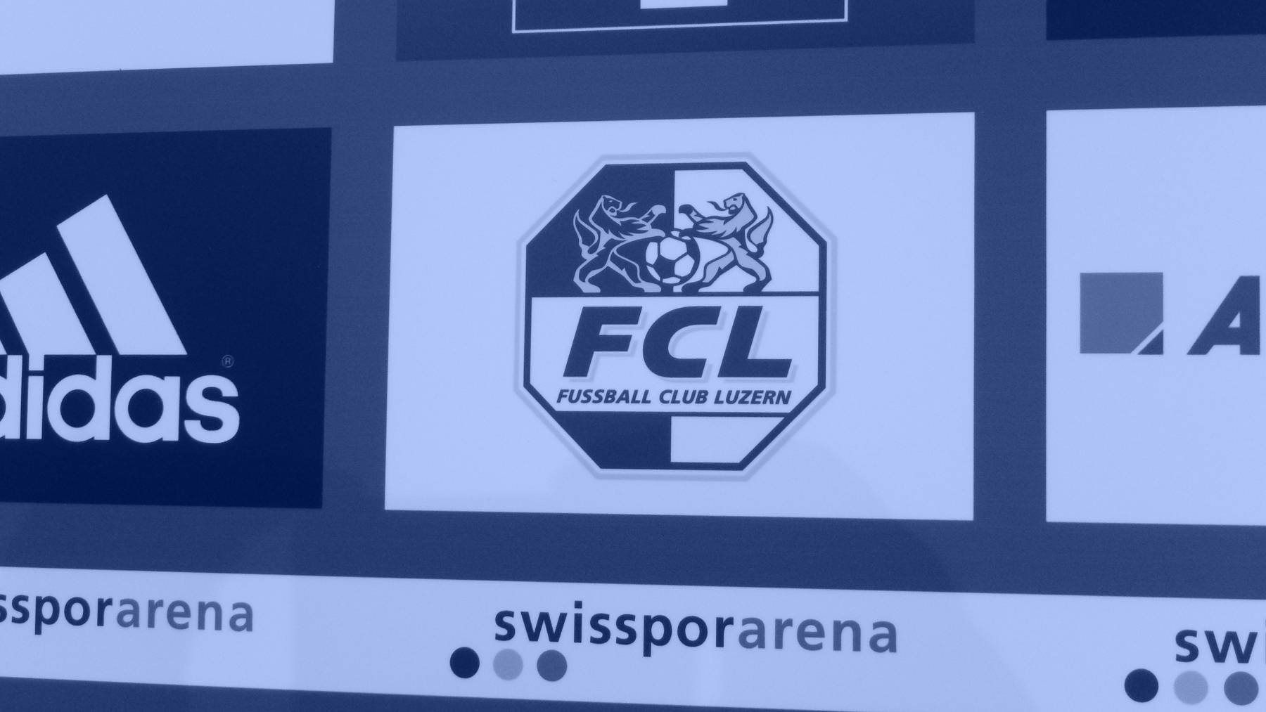 Jetzt Live: FCL stellt Cheftrainer vor