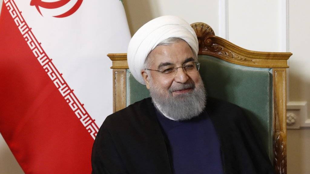 Der iranische Präsident Hassan Ruhani hat Kritik an seiner Regierung in einer Ansprache in der Nacht auf Donnerstag zurückgewiesen. (Archivbild)