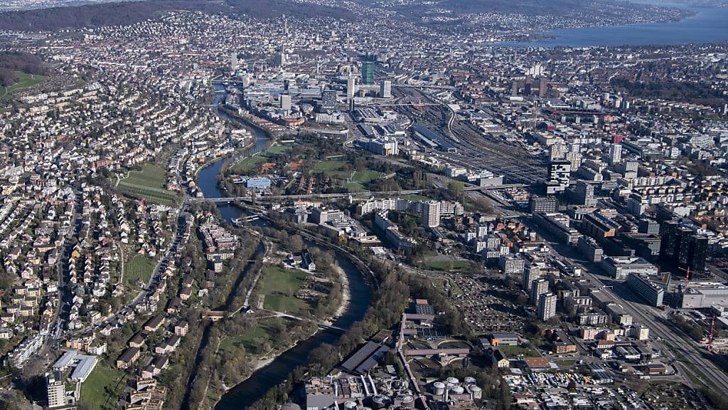 Die Stadt Zürich bewirbt sich als Austragungsort für den Eurovision Song Contest 2025. Nach dem Stadtparlament hat nun auch der Kantonsrat Ja gesagt zu einem Unterstützungsbeitrag für die Kandidatur. (Symbolbild)