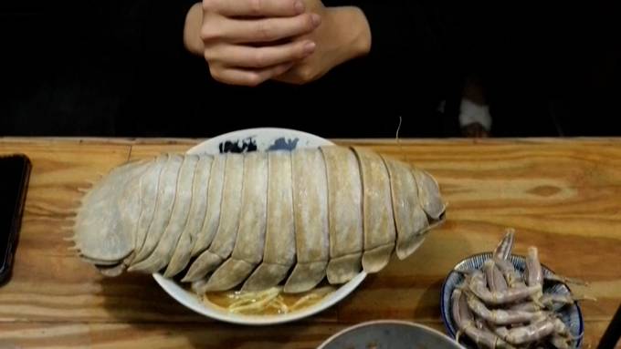 Bizarrer Food-Hype: Restaurant in Taiwan serviert Riesen-Asseln