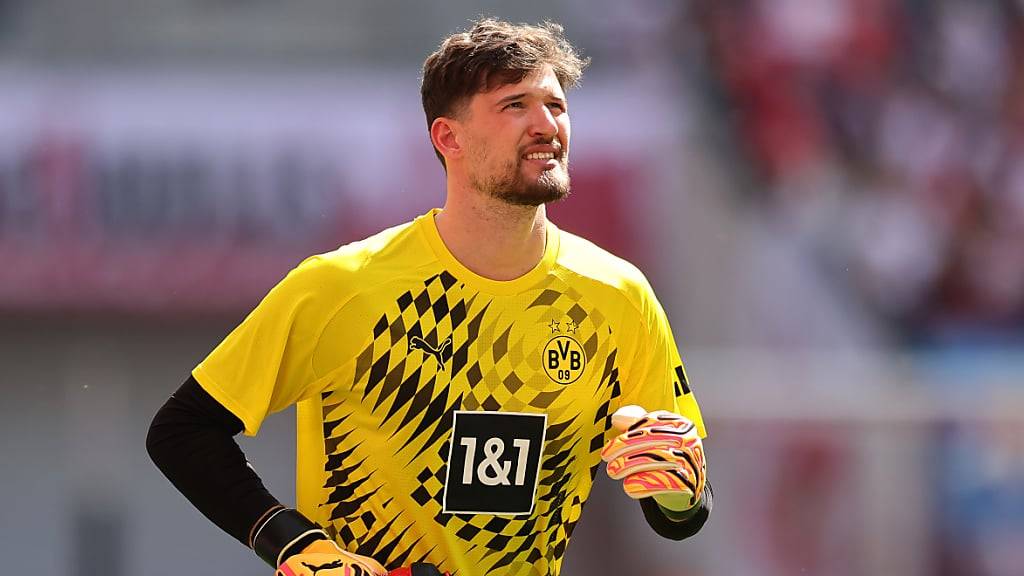 Der Schweizer Goalie Gregor Kobel gastiert mit Champions-League-Finalist Dortmund zu Trainingszwecken im Sarganserland