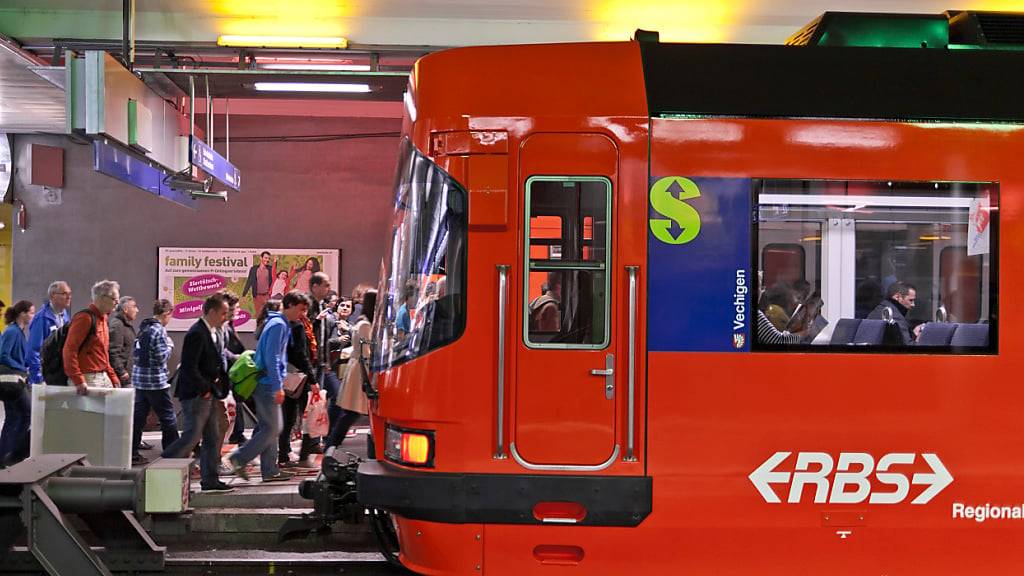 Wegen Bauarbeiten zwischen der Felsenau und Bern ist der Bahnverkehr des RBS vom 15. Juni bis zum 6. Oktober eingeschränkt. (Archivbild)