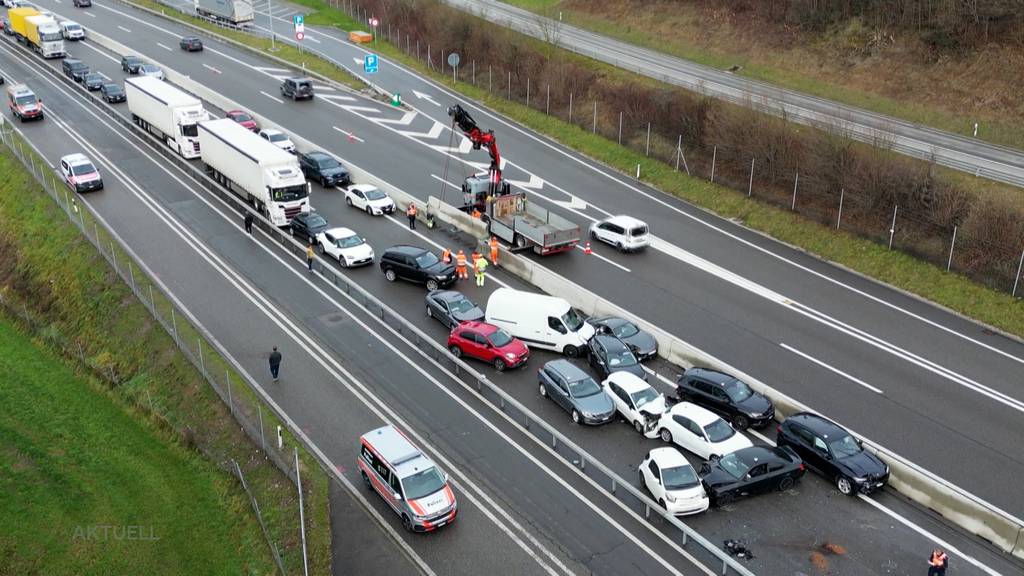 Massenkarambolage: Auf der A2 verunfallen 24 Autos, 23 Personen werden verletzt