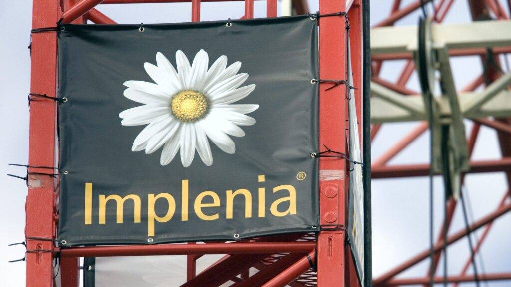 Implenia übertrifft mit dem Halbjahresgewinn selbst die optimistischsten Analystenprognosen. Die Ziele für das Gesamtjahr bestätigte der Baukonzern. (Archivbild)