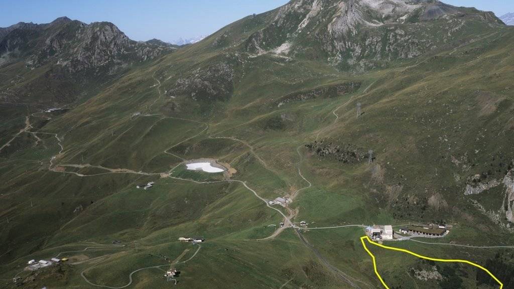 Der Aroser Bärenpark (gelb markiert) am Rande des Aroser Skigebiets.